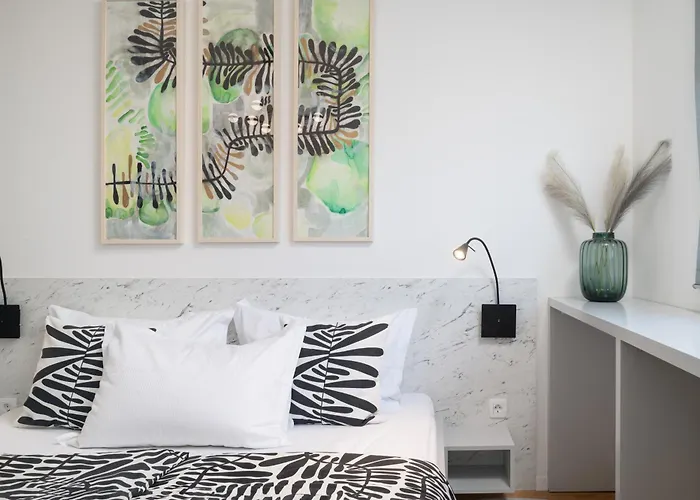 Anni - Modern & Cosy - With Garage & Balcony 자다르